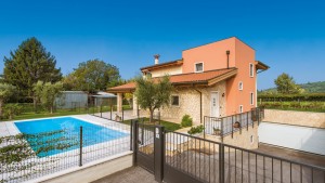 casa in legno wolfhaus